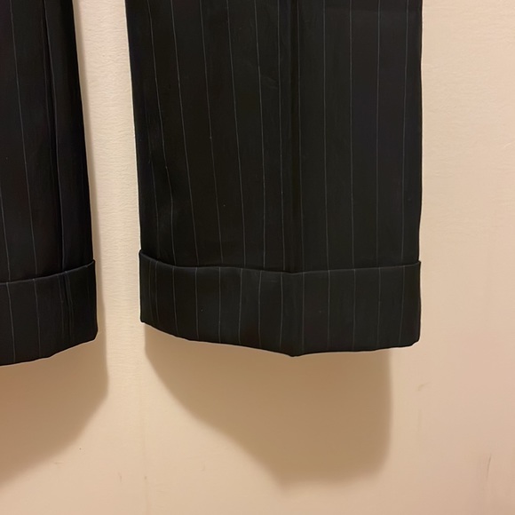 Ann Taylor Marissa pin striped pants size 6 - Picture 3 of 9